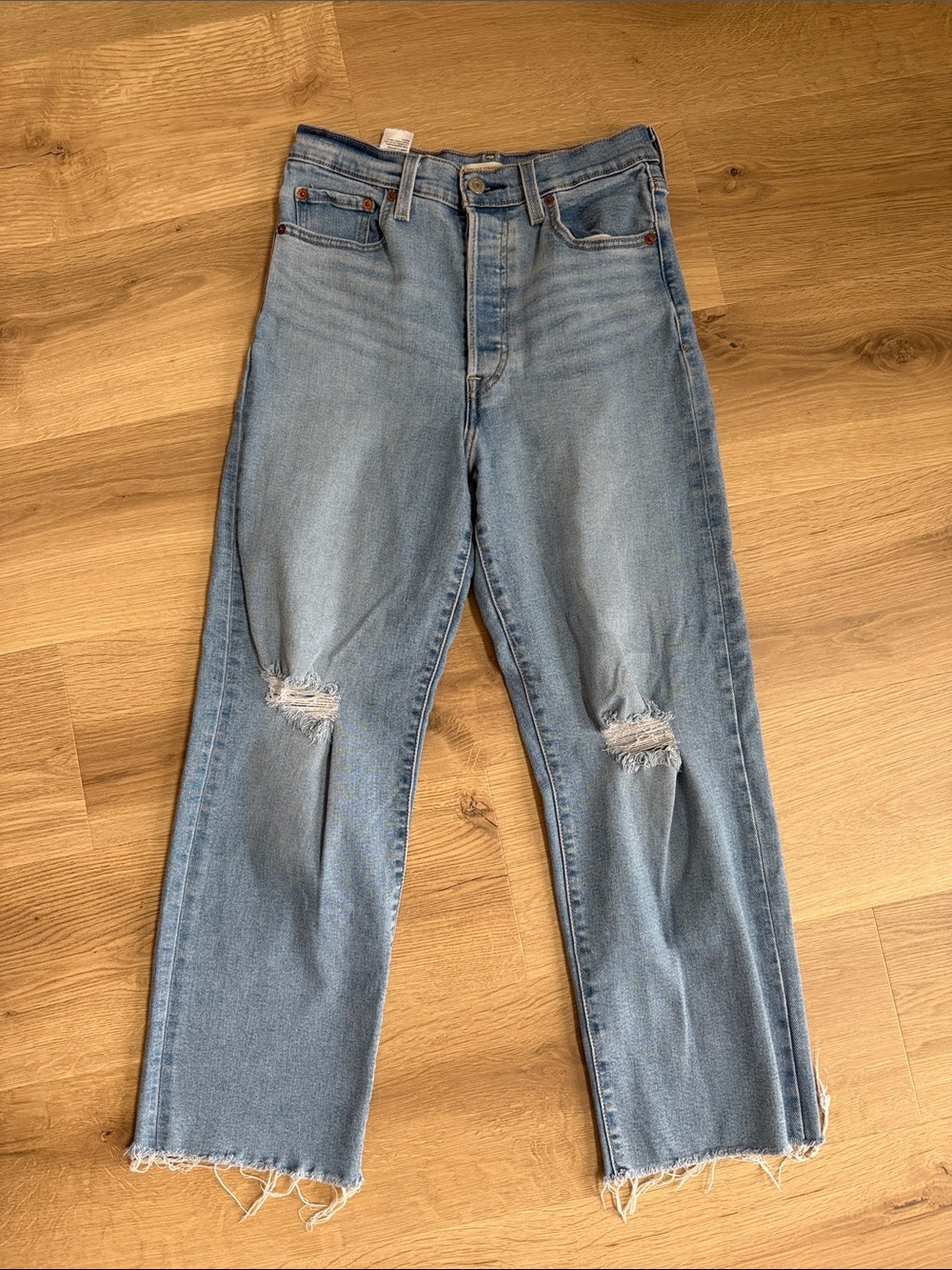 Levi’s High-Rise Light Blue Distressed Women’s Jeans